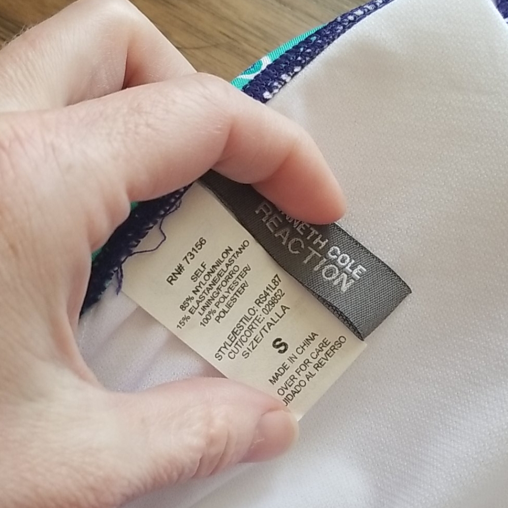 Kenneth Cole halter bikini top small - Picture 5 of 7